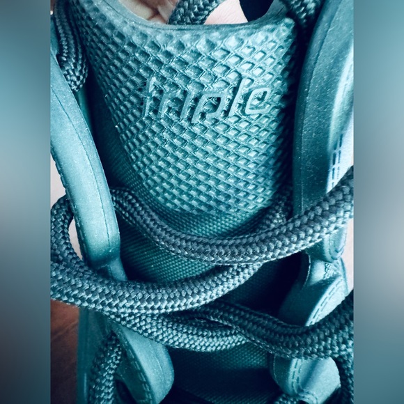 $975 Balenciaga Molded Synthetic Triple S Sneakers Black EU 46 US 13. Eu 42 US 9 - Picture 15 of 17